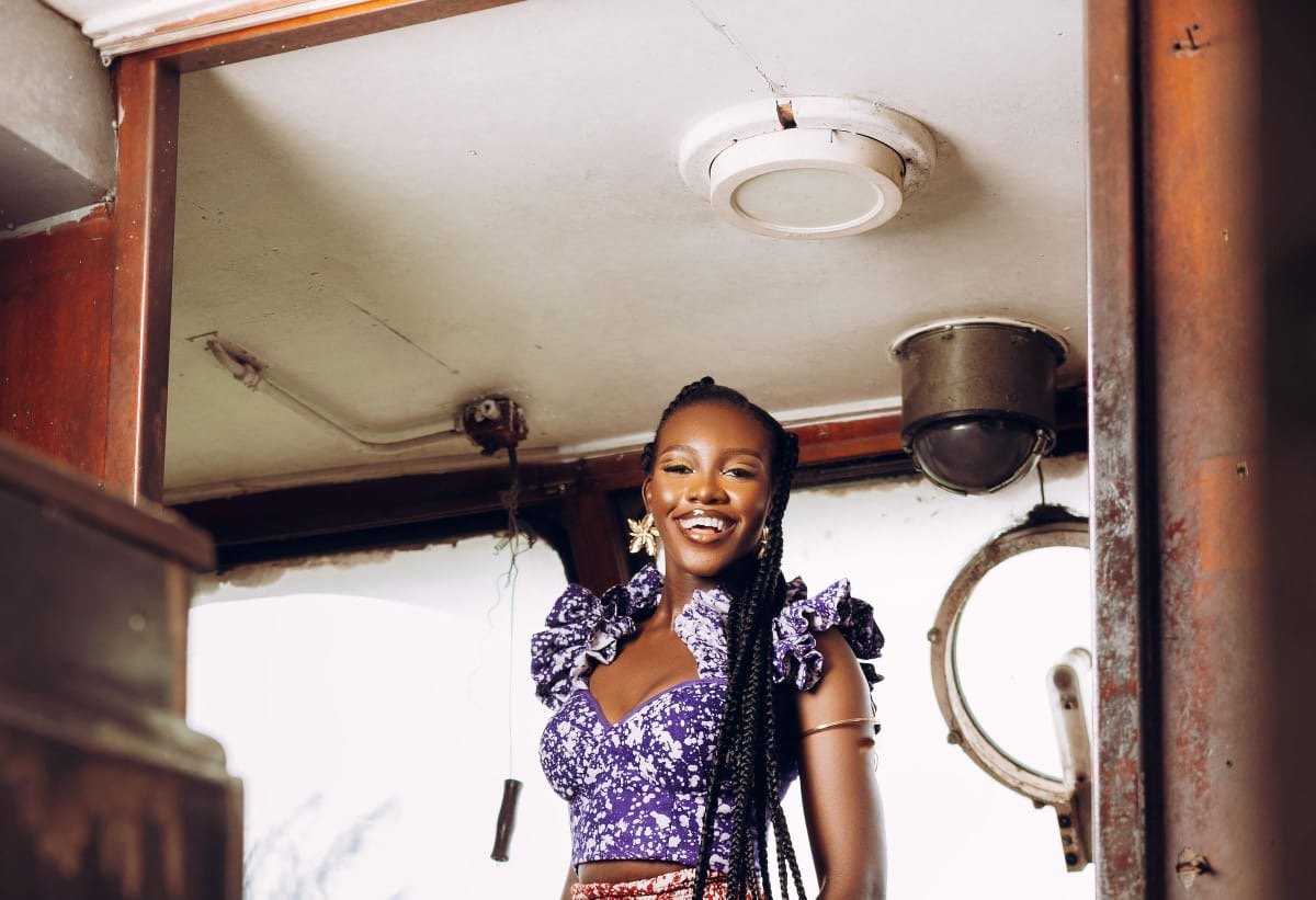 ESI TOP(ONLY) - Onyiafrica